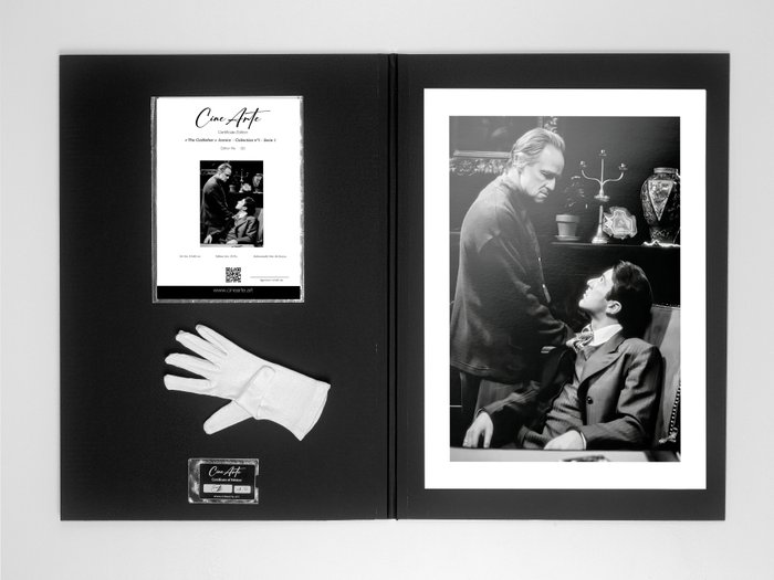 « The Godfather » Iconics - Collection n°1 - Serie 1 - On Luxury Black Portfolio COA numbered - 60X42 CM - "Cine Arte" COLLECTOR