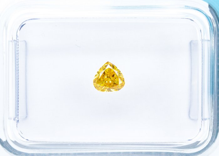 Ingen mindstepris - 1 pcs Diamant  (Naturfarvet)  - 0.27 ct - Pære - Fancy intense Orange nuance Gul - VS2 - International Gemological Institute (IGI)