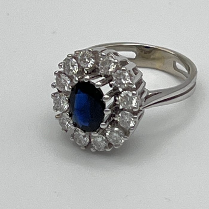 Ring - 14 karat Hvidguld -  206ct tw Safir - Diamant - Safir ring!