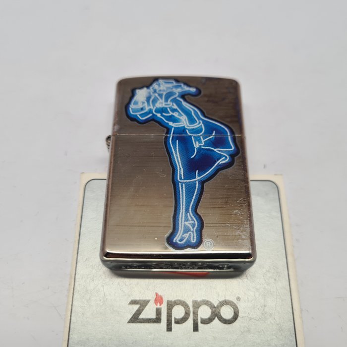 Zippo - Windy / Varga Girl - Lighter - Messing