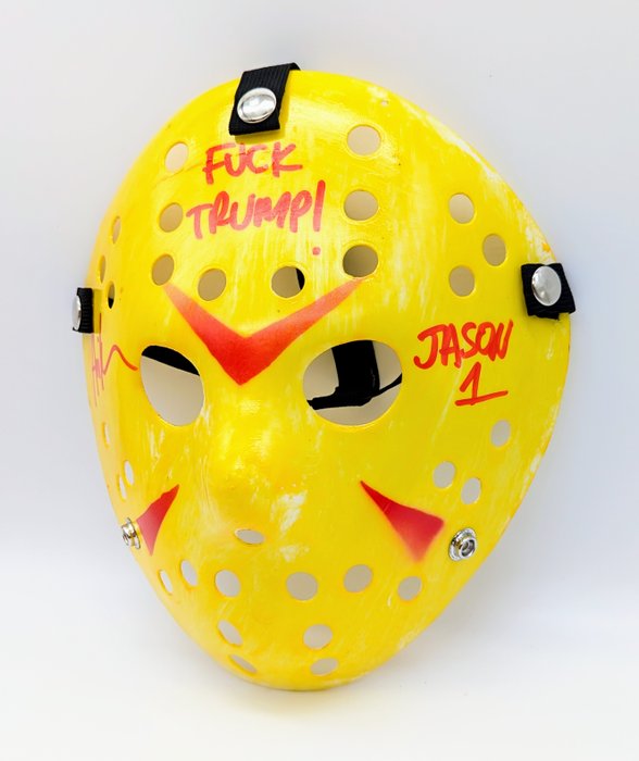 Fredag den 13. - Ari Lehman "The 1st Jason Vorhees" Autograph + inscription "F*** Trump" on a Jason Vorhees mask