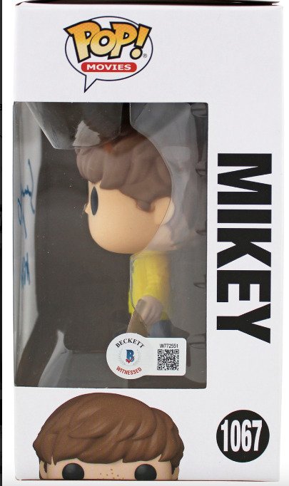 The Goonies - Funko Pop - #1067 Sean Austin -  Autograph  Inscription - Beckett COA