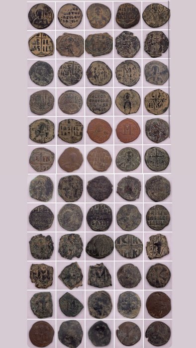 Byzantinske rige Lot of 30 Æ coins - Mostly Folles various Anonymous and attributed varieties  (Ingen mindstepris)