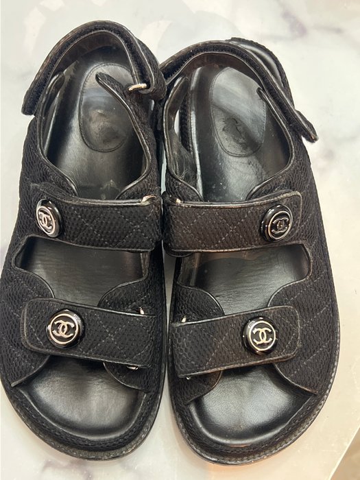 Chanel - Flade sandaler - Størelse: Shoes / EU 39.5