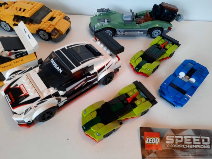 Lego - 76897+76896+4939+2x30434+30343+diverse - Nissan GT-R NISMO +1985 Audi Sport Quattro S1 +Coole auto's+2xAston Martin Valkyrie AMR Pro+ diverse