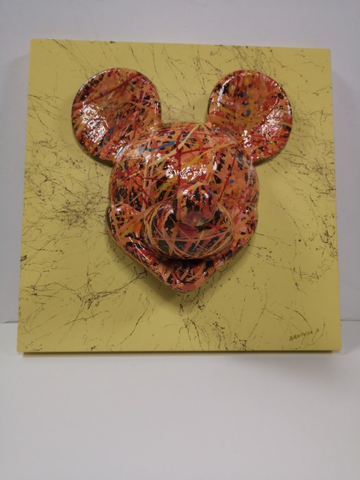 Brother X - Louis Vuitton x Mickey Mouse :  Mickey colors my life - Light yellow edition