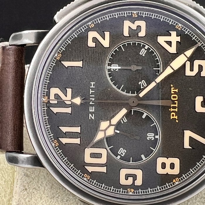 Zenith - Pilot Chronograph - 11.2430.4069 - Mænd - 2011-nu