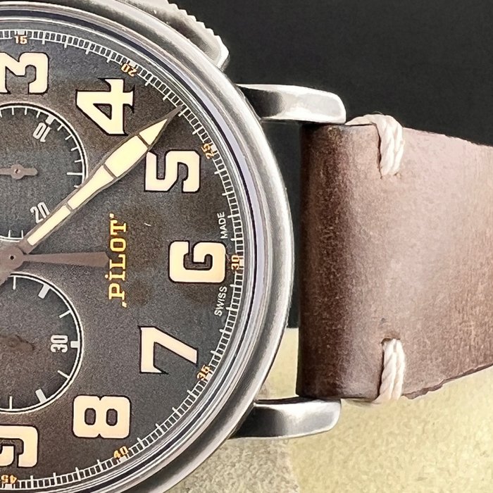 Zenith - Pilot Chronograph - 11.2430.4069 - Mænd - 2011-nu