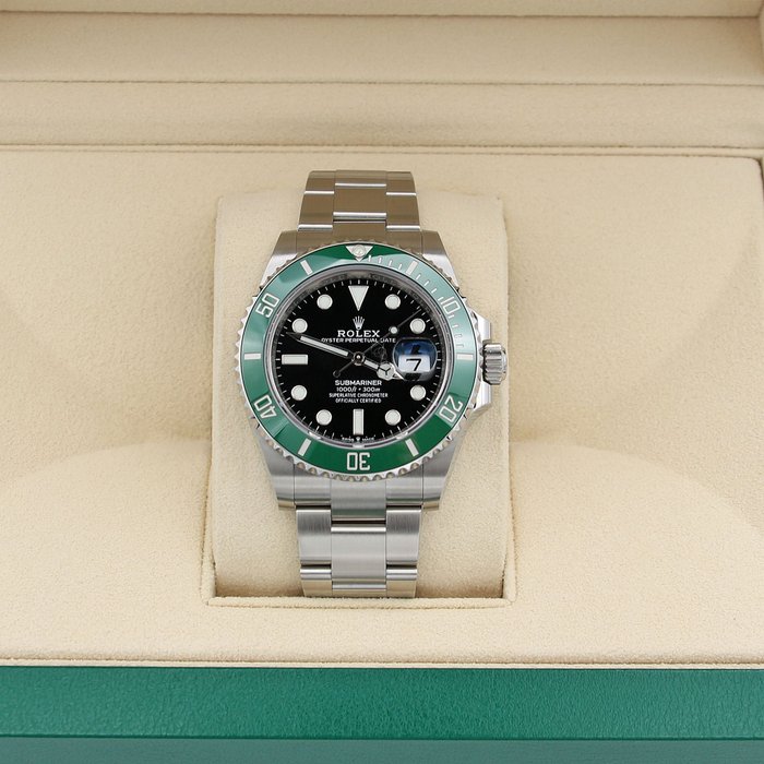 Rolex - Submariner Date 41 'Starbucks' - 126610LV - Mænd - 2011-nu