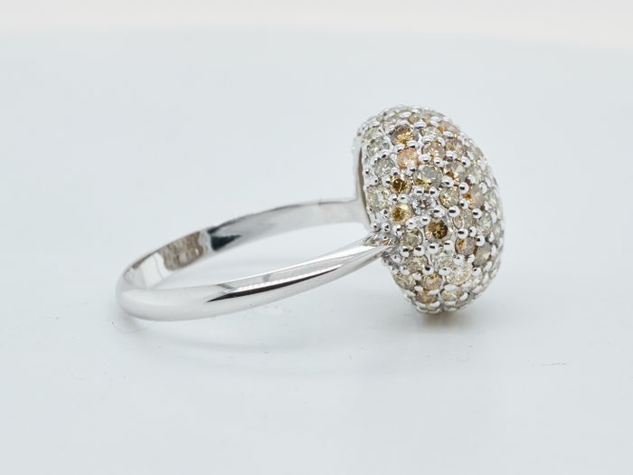 Ingen mindstepris - Ring 14 kt. -  2.16ct. tw. Diamant (Naturfarvet)