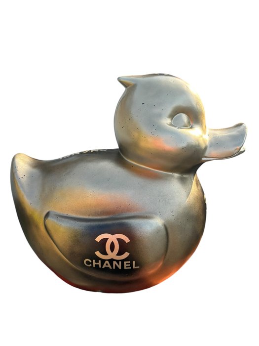 AmsterdamArts - XL Chanel gold Duck statue