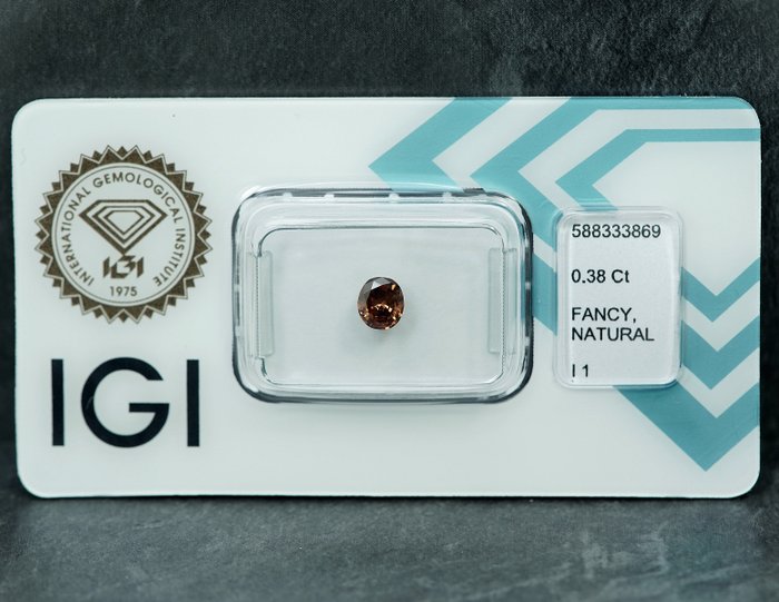 Ingen mindstepris - 1 pcs Diamant  (Naturfarvet)  - 0.38 ct - Oval - Fancy Brunlig Gul - I1 - International Gemological Institute (IGI)