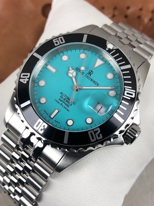 Revue Thommen - Diver Automatic "Submariner" Turquoise - 17571.2231 - Mænd - 2011-nu