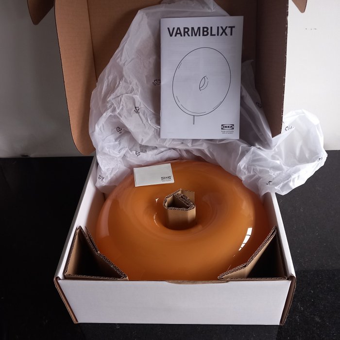 Ikea - Sabine Marcelis - Lampe - VARMBLIXT Donut - Glas