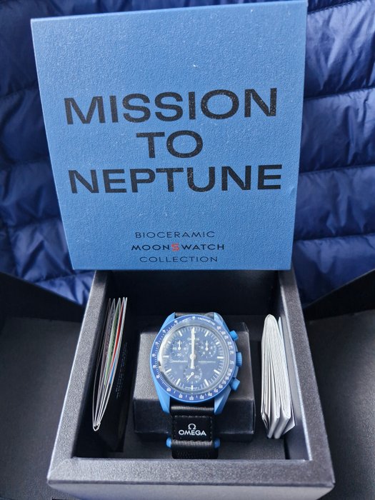 Swatch - MoonSwatch - Mission to Neptune - Ingen mindstepris - Unisex - 2020+