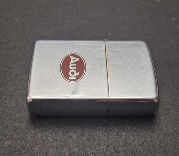 Zippo, Audi Año 1990 Mes Abril - Lighter - Stål