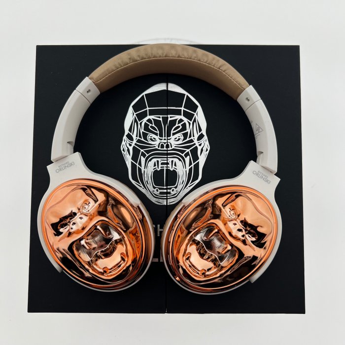 Richard Orlinski (1966) - Headphones King Kong - Rose Gold Metallic