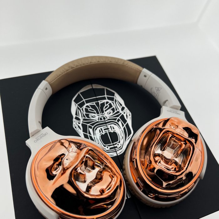 Richard Orlinski (1966) - Headphones King Kong - Rose Gold Metallic