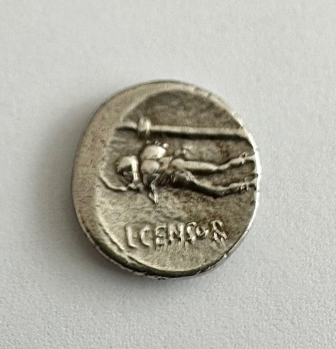 Romerska republiken L Censorinus 82 fKr AR Denarius