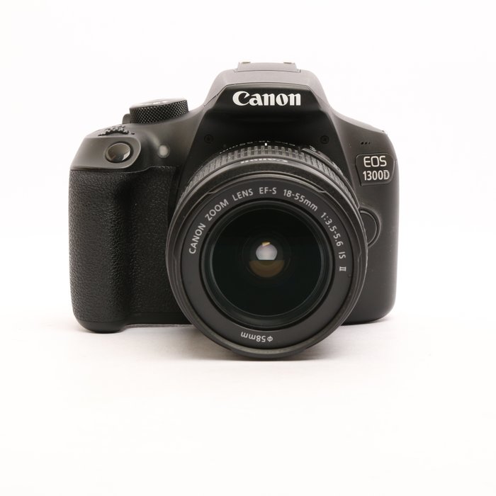 Canon EOS 1300D + 18-55mm lens en cameratas Digitalt refleks kamera (DSLR)