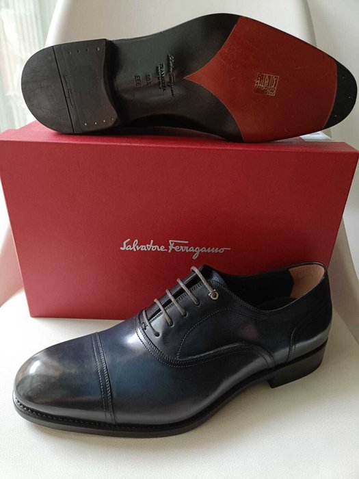 Salvatore Ferragamo - Snøresko - Størelse: US 10,5