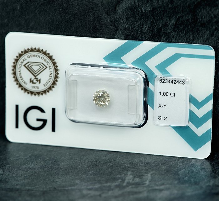 1 pcs Diamant  (Naturfarvet)  - 1.00 ct - Light Brunlig Gul - SI2 - International Gemological Institute (IGI)