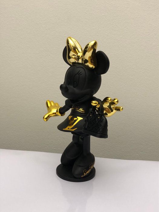 GF Exclusives - Louis Vuitton x Minnie Mouse Sculpture