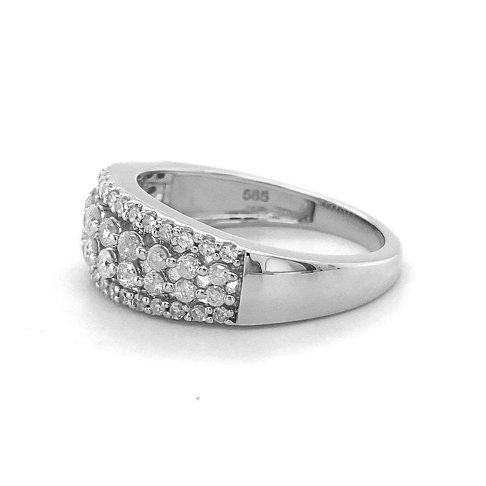 Ring - 14 karat Hvidguld -  0.73ct. tw. Diamant (Natur)