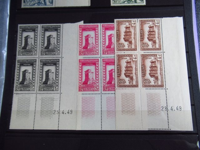 Fezzan 1946/1951 - komplet inklusive daterede hjørner og luftpost - Yvert n°38/67 et PA n°6/7 et Taxe 6/11