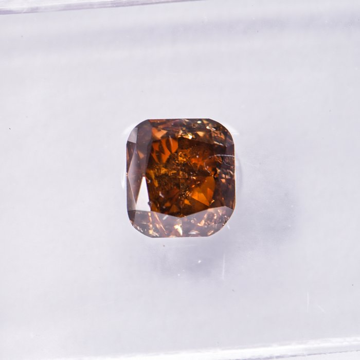 Ingen mindstepris - 1 pcs Diamant  (Naturfarvet)  - 0.78 ct - Pude - Fancy deep Orange Gul - I1 - International Gemological Institute (IGI)