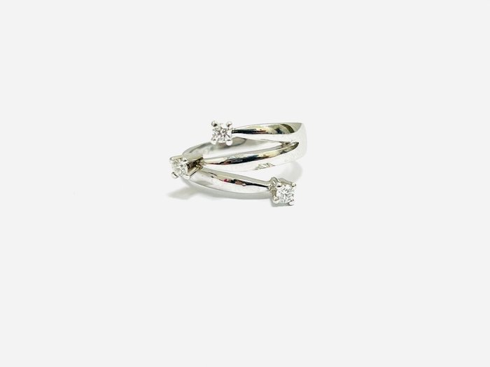 18 kraat Hvidguld - Ring - 0.15 ct Diamant