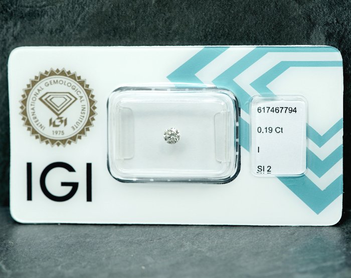 Ingen mindstepris - 1 pcs Diamant  (Natur)  - 019 ct - I - SI2 - International Gemological Institute (IGI)