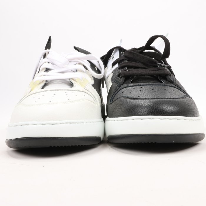 Givenchy - Sneakers - Størelse: Shoes / EU 44