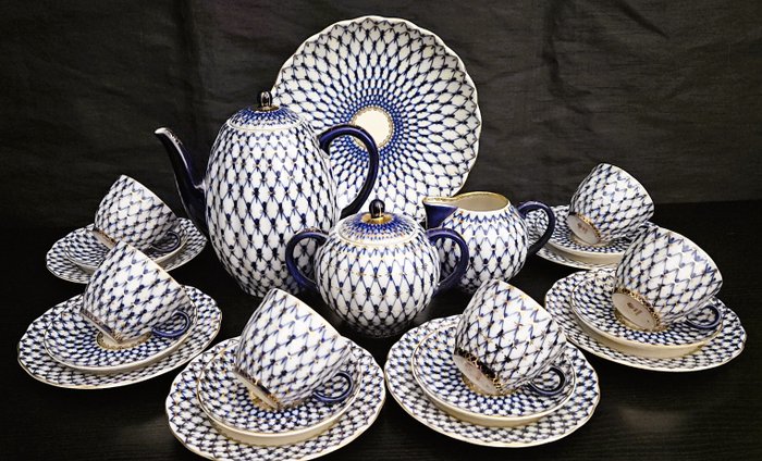 Lomonosov Imperial Porcelain Factory - Kaffesæt til 6 - Porcelæn - Kobolt Net