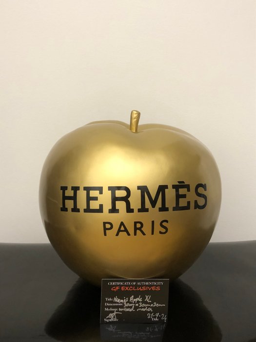 GF Exclusives - Hermès Apple XL