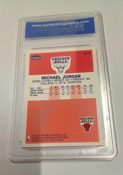 1996/97 Fleer Ultra Decade of Excellence 1986 Michael Jordan WCG 10 Graded card