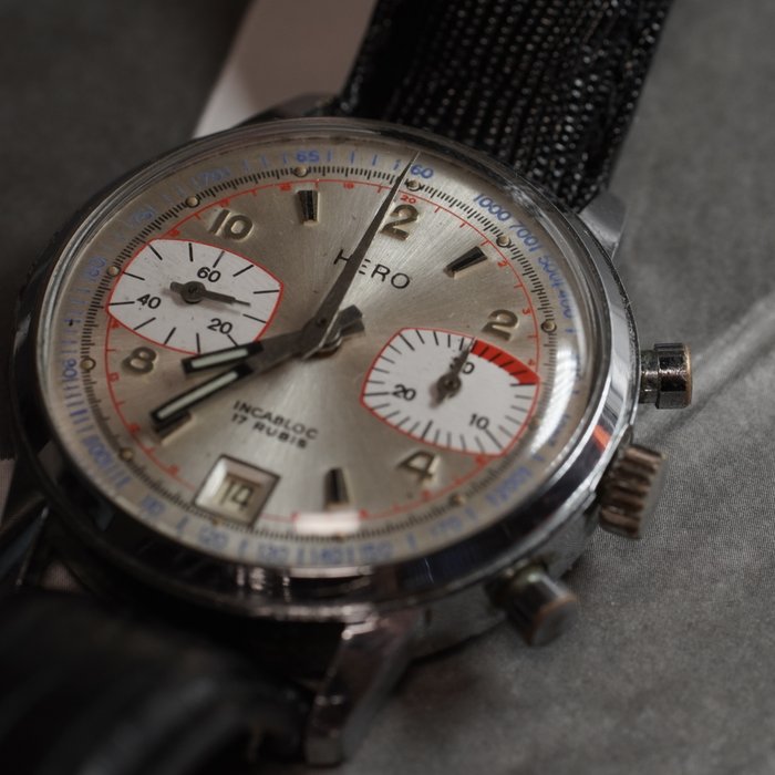 Hero - Valjoux 7733 Chronograph Suisse - Ingen mindstepris - Mænd - 1970-1979