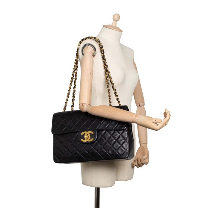 Chanel - Timeless/Classique - Skuldertaske