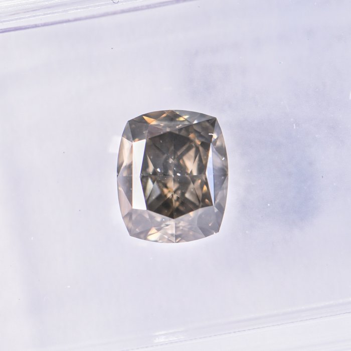 Ingen mindstepris - 1 pcs Diamant  (Naturfarvet)  - 1.06 ct - Pude - Fancy deep Brun, Grønlig Gul - SI1 - International Gemological Institute (IGI)