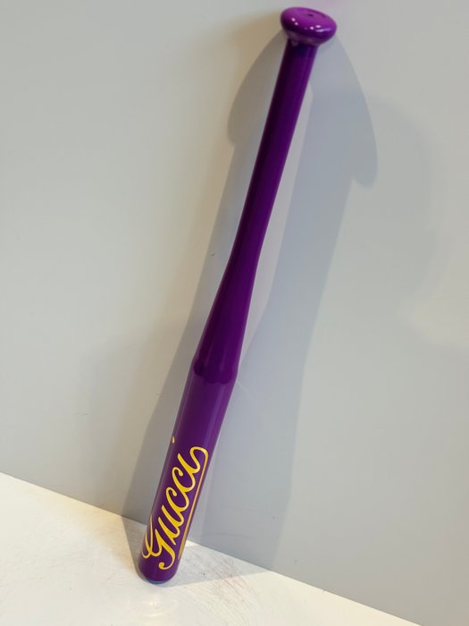 Rob VanMore - Beating Gucci with a Purple Bat