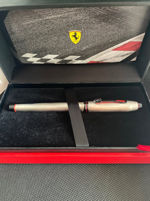 Ferrari, Cross - Fyldepen