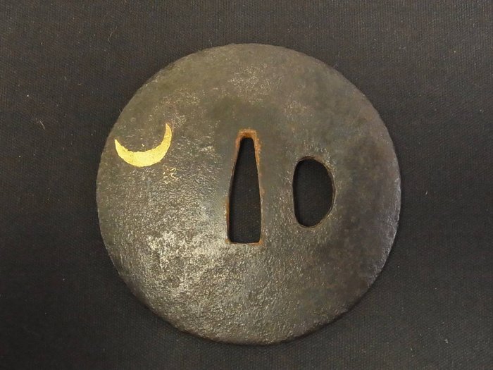 Flagermus tema Tsuba, signeret Abe Terutada - Japan - Shōwa-periode (1926-1989)