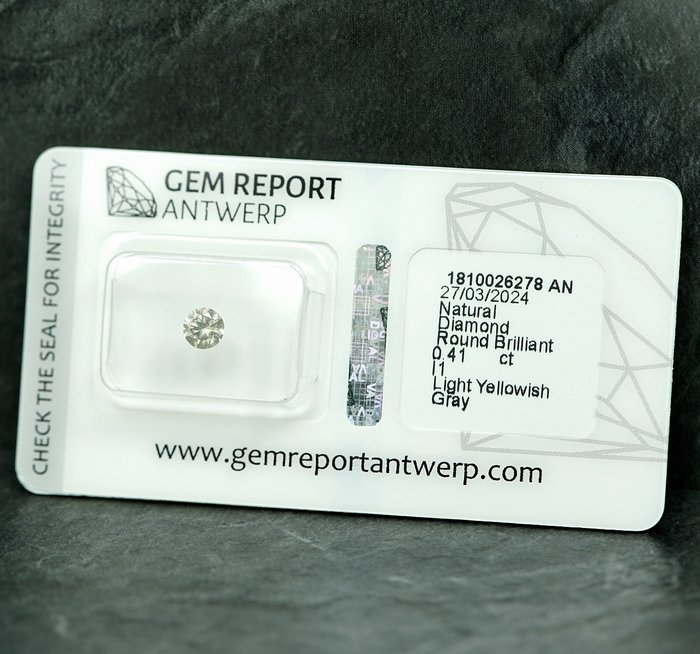 1 pcs Diamant  (Naturfarvet)  - 0.41 ct - Light Gullig Grå - I1 - Gem Report Antwerp (GRA)