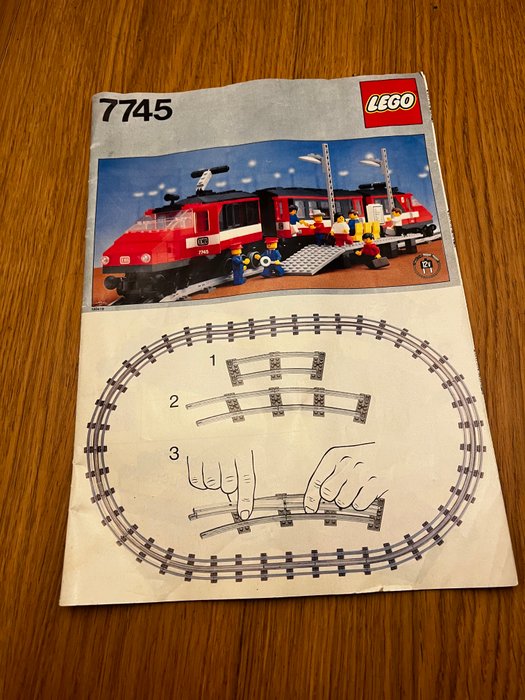 Lego - 7745 LEGO High-Speed City Express Passenger Train Set + a Lot of extra parts - Danmark