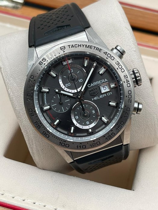 TAG Heuer - Carrera Calibre Heuer 01 - CAR208Z - Mænd - 2011-nu