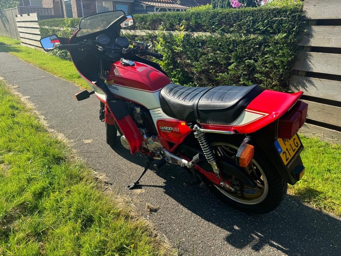 Honda - CB900F2 - Bol d"Or - SC01 - 900 cc - 1982