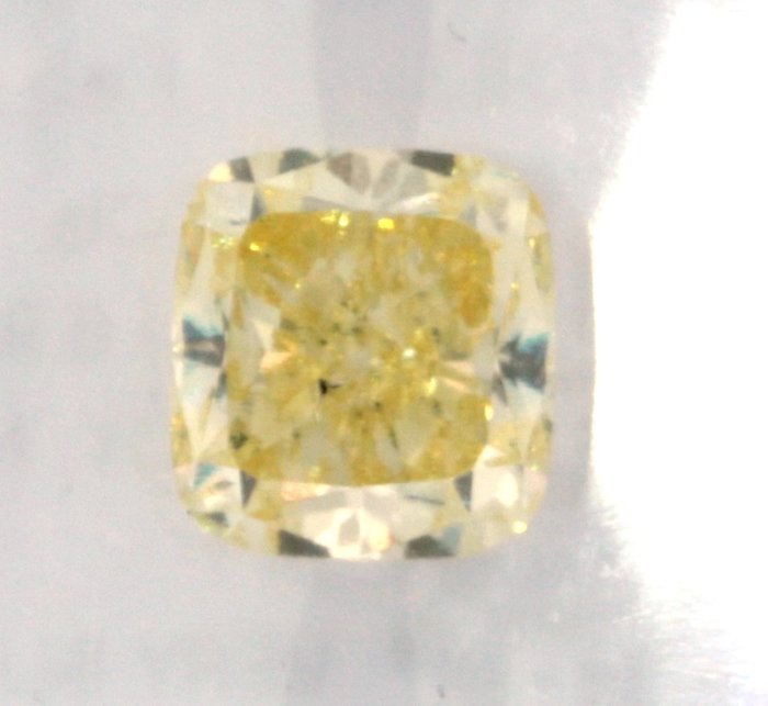 1 pcs Diamant  (Naturfarvet)  - 2.14 ct - Pude - Fancy light Gul - SI1 - International Gemological Institute (IGI)