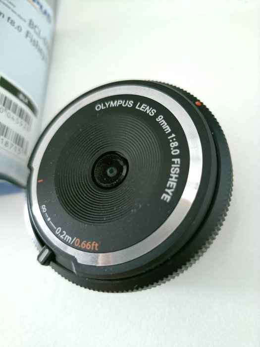 Olympus 9mm f8 FISHEYE BODY CAP LENS Prime objektiv