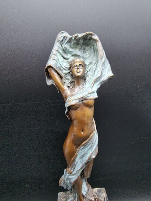 Statue, Large Bronze Scarf Dancer - 35.5 cm - Bronze, Marmor