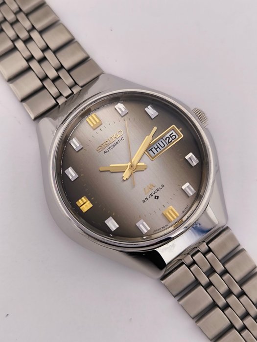 Seiko - Lord Matic 'Two Tone Dial' - Ingen mindstepris - 5606-8040 - Mænd - 1970-1979